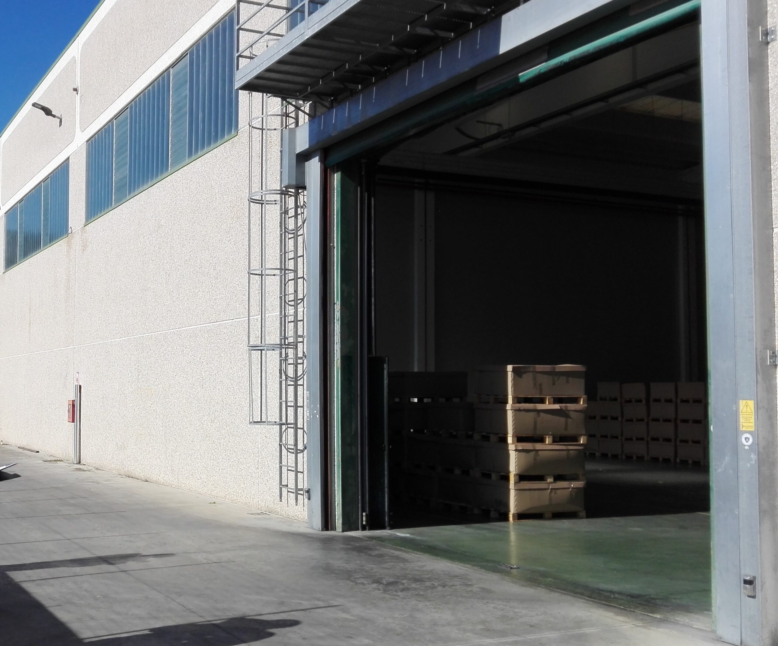 RC-51S – Scala emergenza – azienda in Atessa (CH).