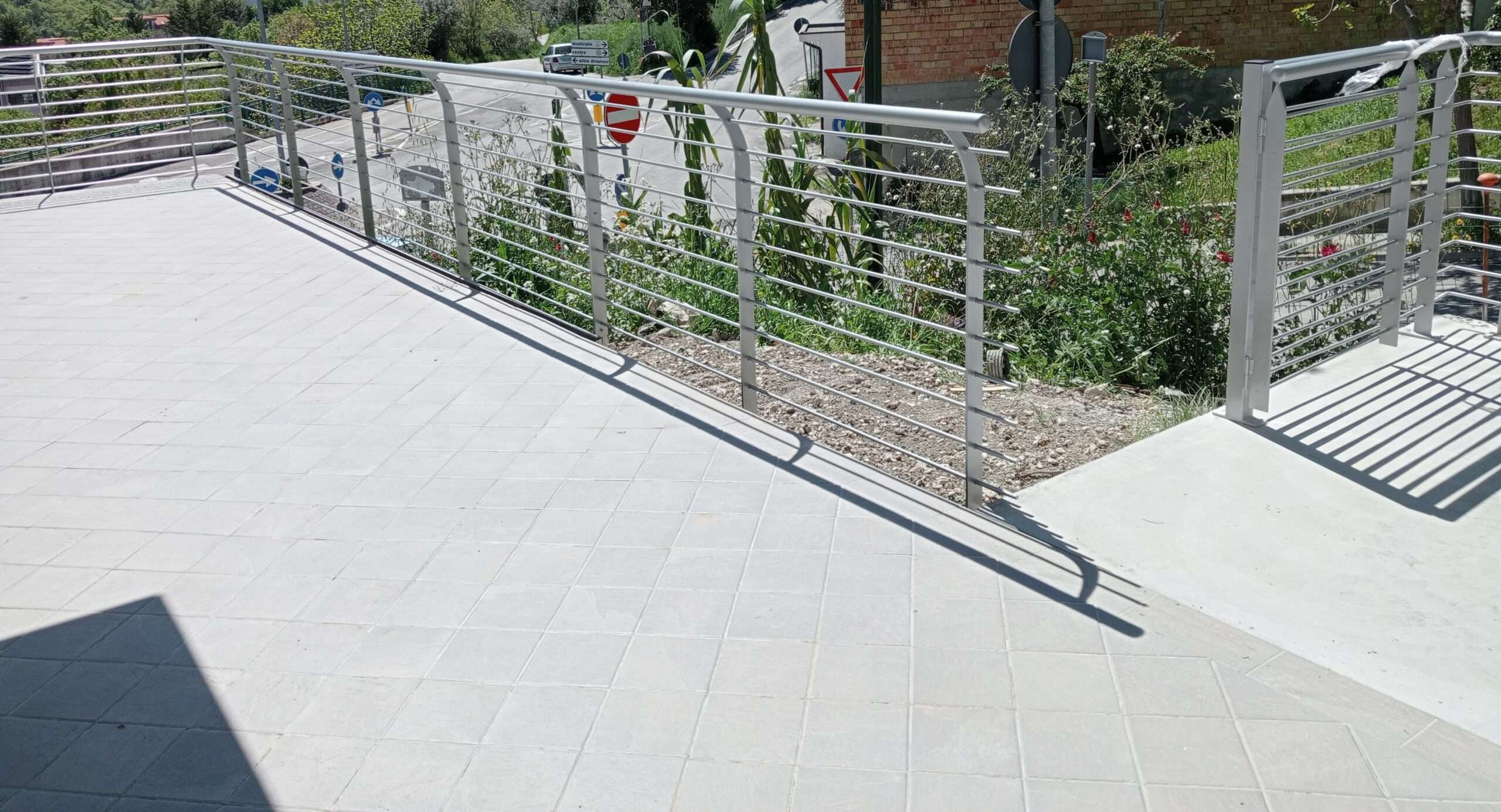 RC-78RE – Ringhiere per recinzione abitazione privata.