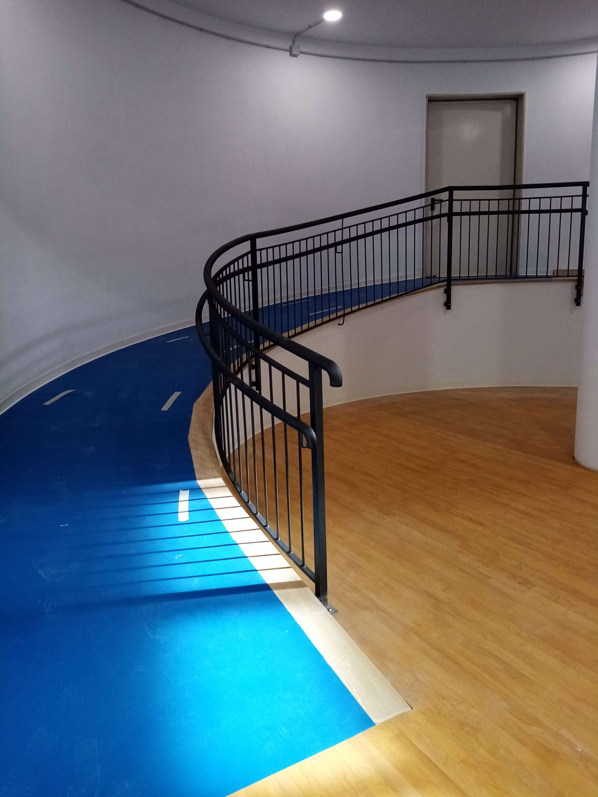 RC-85RE – Recinzioni in ferro – Palazzetto dello sport in Roccaraso (AQ).